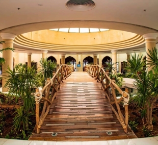 Savoy Hotel 20