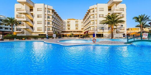 Seagull resort facade