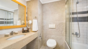 Selectum Family Comfort Side vonios kambarys