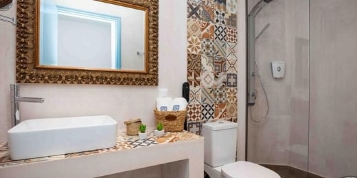 serenity blue hotel vonia 11363