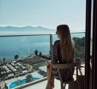 amara viesbutis balkonas