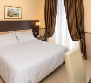 shg hotel portamaggiore kambaryje 7166