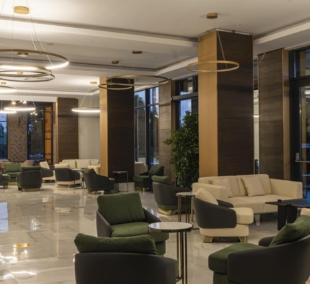 side square hotel3