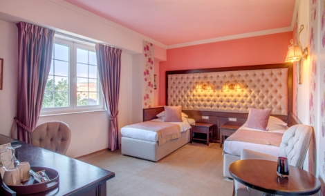 simfonia hotel numeris