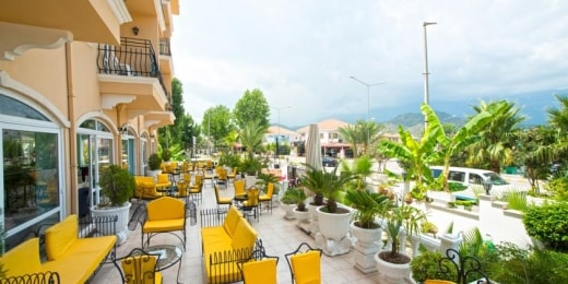 sinatra hotel terasa 7913