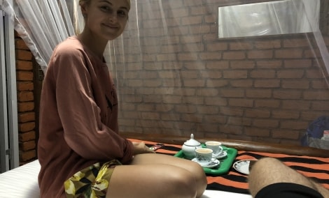 9. Šeimininkės pasiūlyta arbata atvykus į Ella