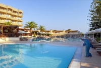 Sun Beach Resort baseinas 2048