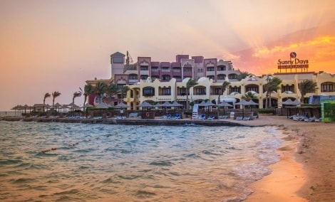 Sunny Days Resorts Spa & Aqua Park, viešbutis