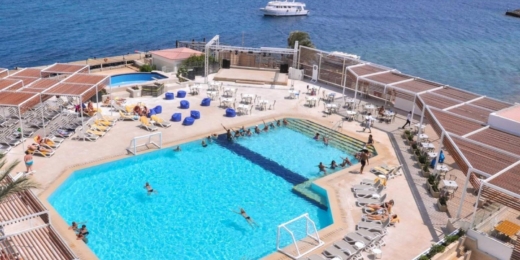SUNRISE HOLIDAYS RESORT, baseinas