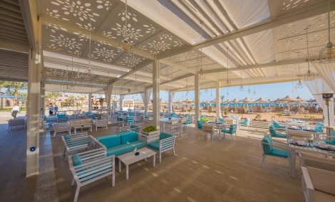 Sunrise Garden Beach Resort restoranas