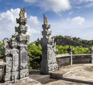 uluwatu temple