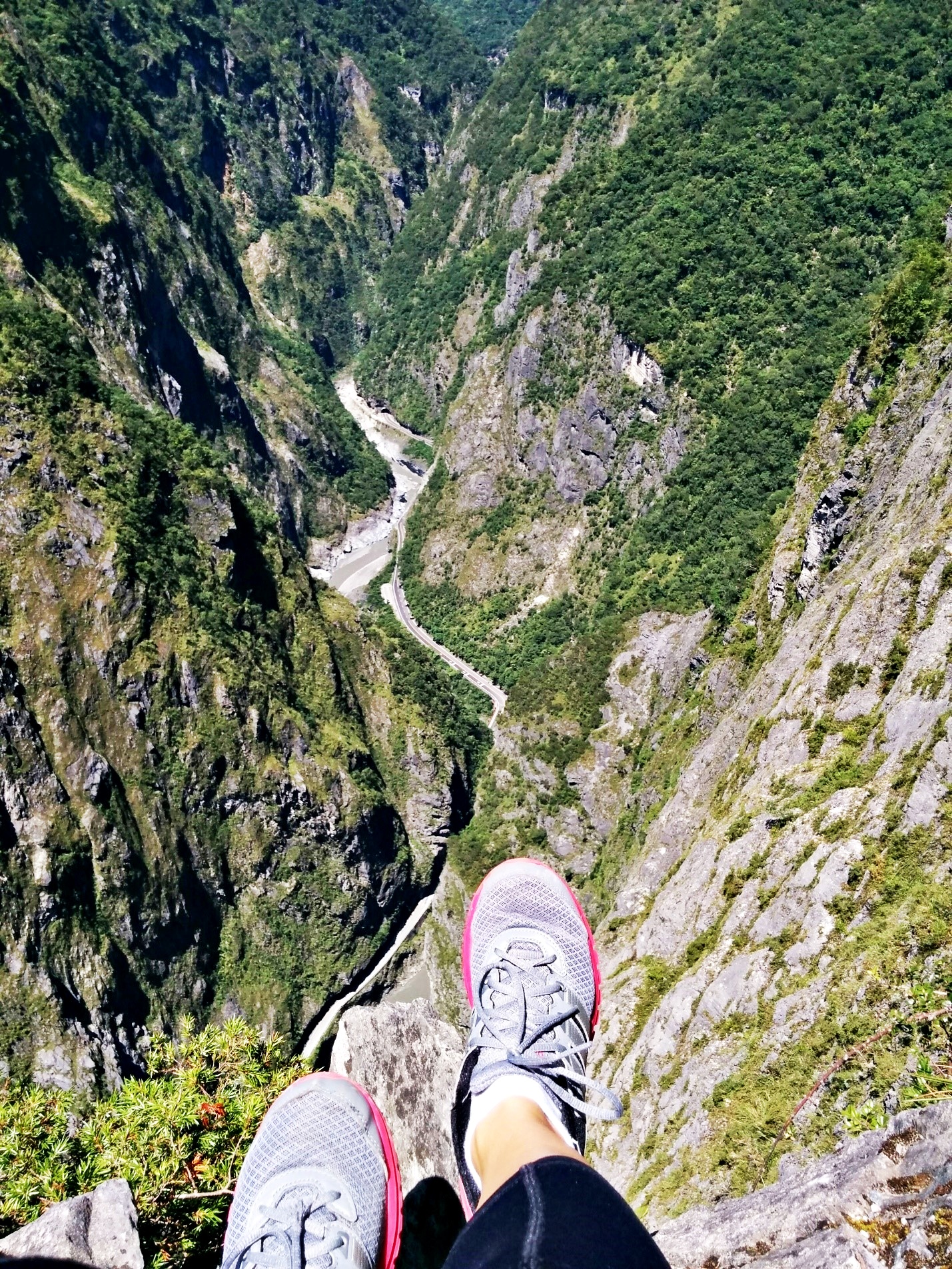 Taivanas – kalnai, žemės drebėjimai ir be galo geri vietiniai ...