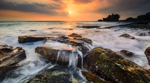 Tanah Lot