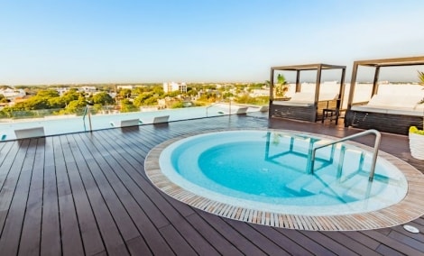 The Fives Downtown Hotel & Residences, Curio Collection by Hilton  4