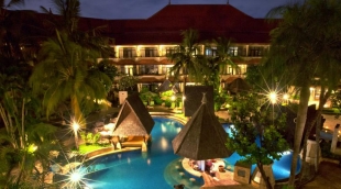 athe tangung benoa beach 7580