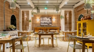 Tropical Attitude a la carte