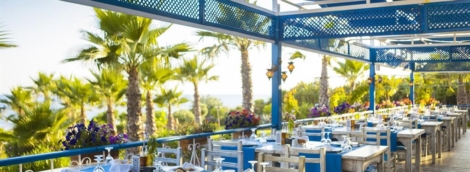 Hotel Turan Prince restorano terasa