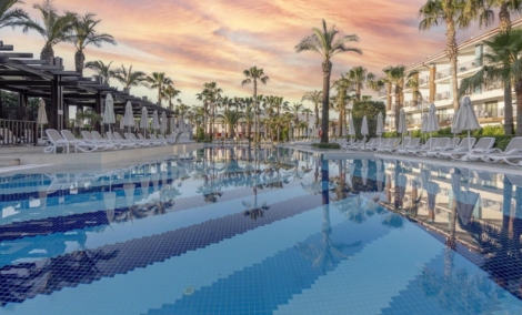 Belek Beach Resort Hotel baseinas