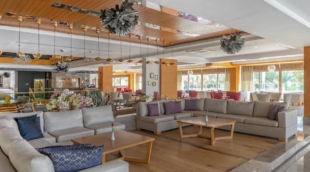 Belek Beach Resort Hotel lounge