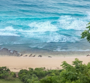 echo beach balis