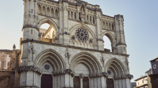 the cathedral of cuenca in spain