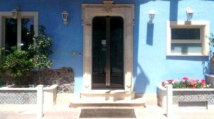 villa nefele durys