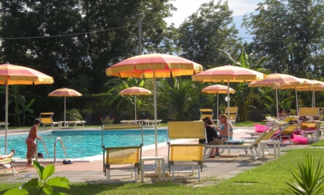 Villaggio Artemide baseinas