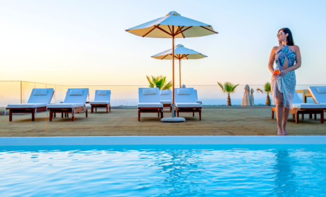 Villaggio Hotel baseinas
