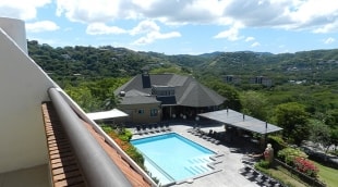 Villas Sol Hotel & Beach Resort balkonas