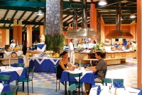 Voi Vila do Farol Resort restoranas