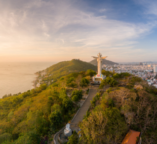 Christ of Vung Tau1