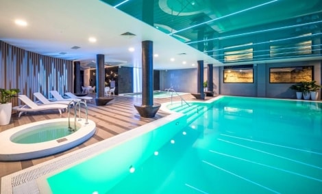 Wellton Riverside SPA Hotel baseino erdve