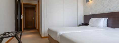 double+or+twin room