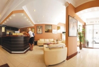 TRAWIEN ALAN HotelWienLobi