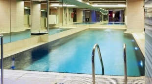Yasmak Comfort Hotel baseinas