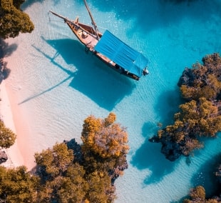 beach zanzibar boat travel