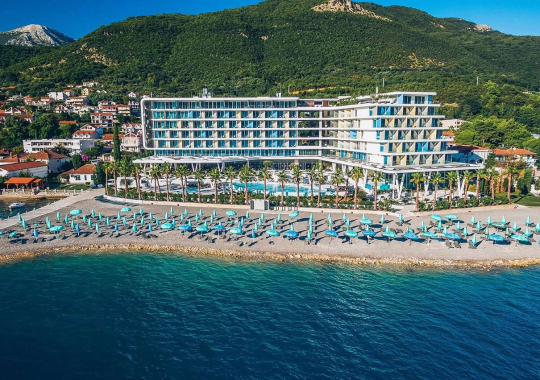 Juodkalnija, „Carine Hotel Kumbor“ 4*