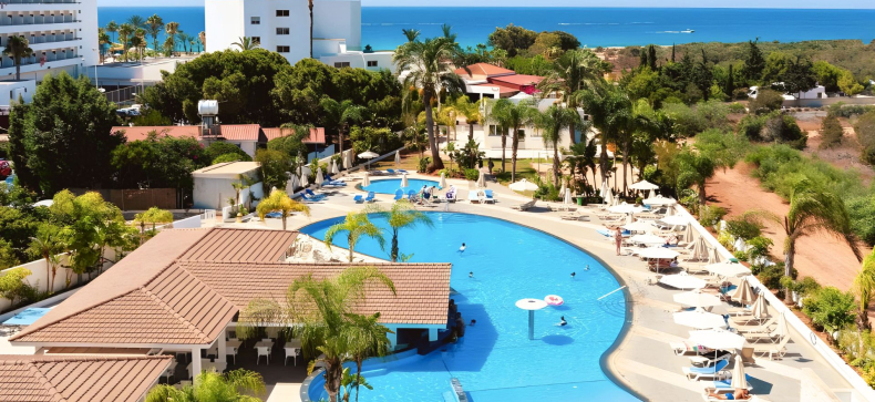 Kipras, Aja Napa, „Christofinia Hotel“ 4*
