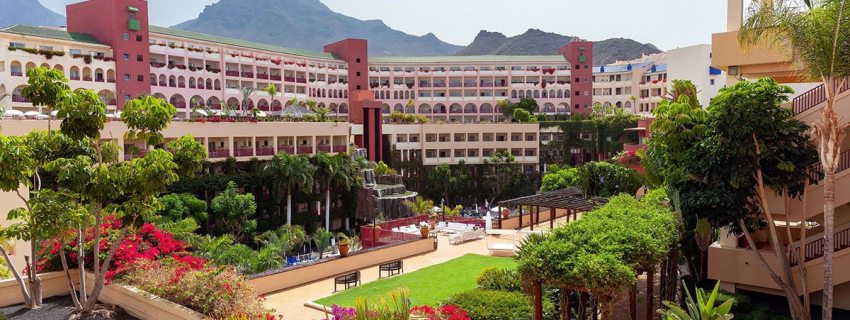 Tenerifė, „Best Jacaranda“ 4*